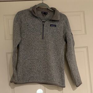 Women’s Patagonia Quarter Zip